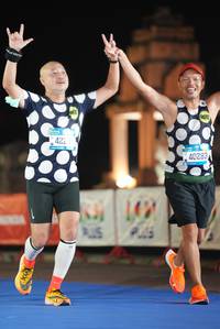 BIB: 422, 40283
                            <button type="button" onclick="openModal(19758966)" class="btn btn-primary btn-sm float-right btn-popup" data-toggle="modal" data-target=".modal-high-quality">
                        <i class="fas fa-shopping-cart"></i> Add to Cart
                    </button>
                                            <button type="button" onclick="isThisMe(19758966, true)" class="btn btn-success btn-sm float-right btn-popup btn-isme hidden" data-toggle="tooltip" data-placement="bottom" title="นี่คือรูปของคุณใช่ไหม คลิกที่นี่เพื่อเอาเข้าอัลบั้ม">
                        <i class="fas fa-plus"></i> Add to album
                    </button>
                    <button type="button" onclick="isThisMe(19758966, false)" class="btn btn-warning btn-sm float-right btn-popup btn-isnotme hidden">
                        <i class="fas fa-ban"></i> Remove from album
                    </button>